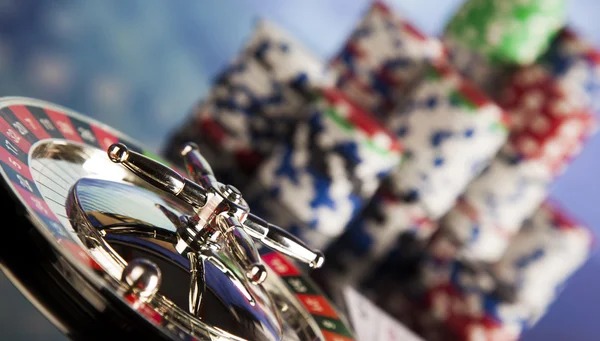 marina 77 mobile app interface showing slot tournaments and live-dealer tables